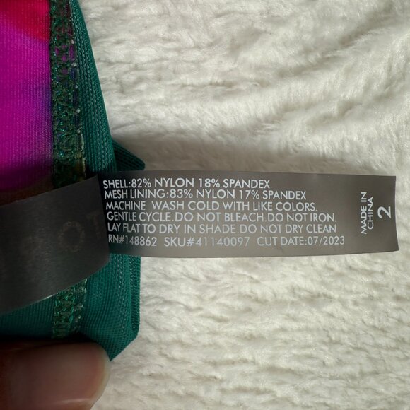 Torrid Slim Fix Underwire Lattice One Piece Swimsuit Size 2 Blur Roses Floral - Picture 4 of 6